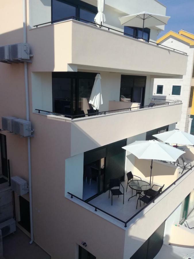 Olea Apartment Tivat Exterior photo